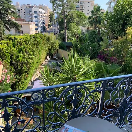 Szálloda Alexandra - Boutique Juan-les-Pins