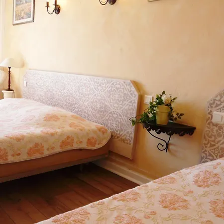 Szálloda Alexandra - Boutique Juan-les-Pins