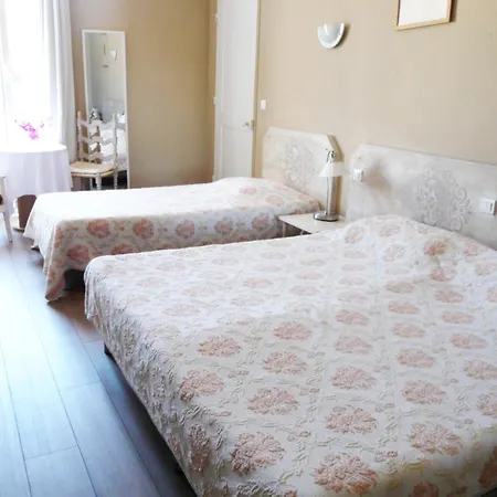 Alexandra - Boutique 3*