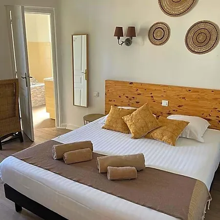 Alexandra - Boutique Hotel
