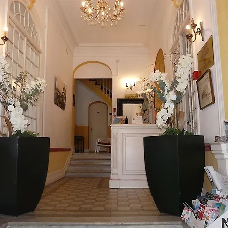 Alexandra - Boutique 3*