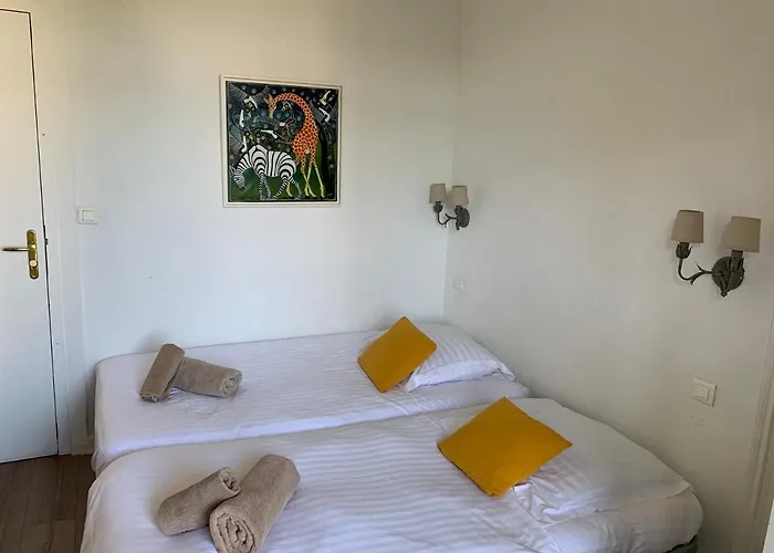 מלון Alexandra - Boutique 3*